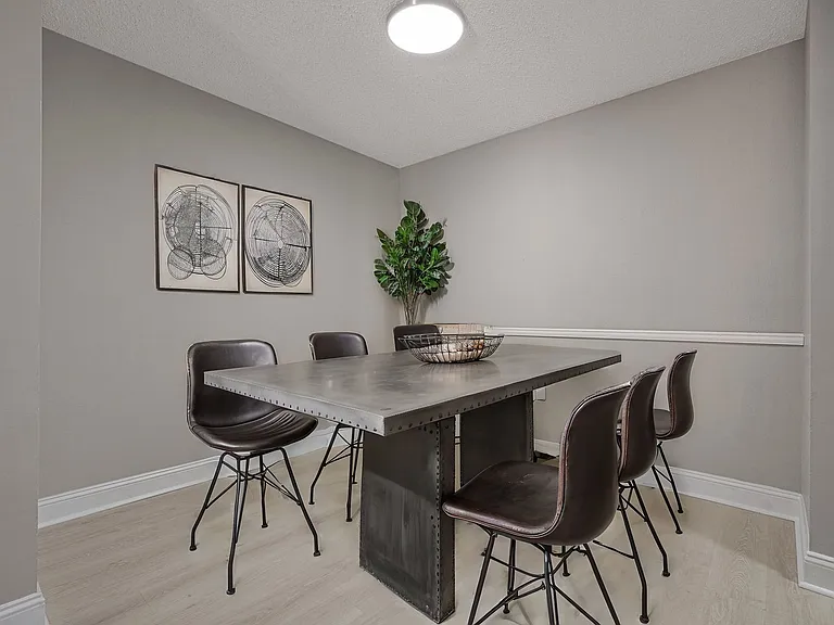 Arbor Landing Apartments — Photo 43