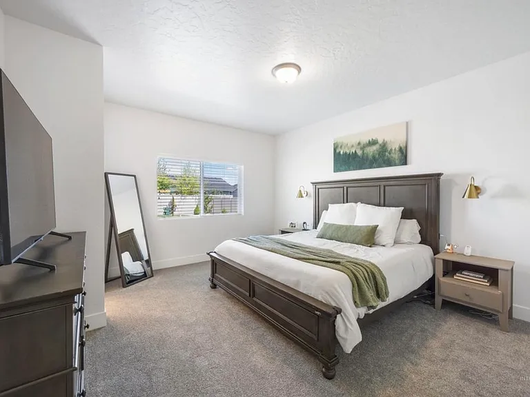 5962 W Milano Dr — Photo 29
