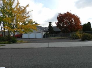 5004 Desert Plateau Dr, Pasco, WA