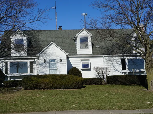 7106 W Corning Rd, Peotone, IL 60468