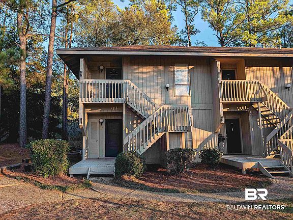 2nd image of 1078 Seacliff Dr N #1078