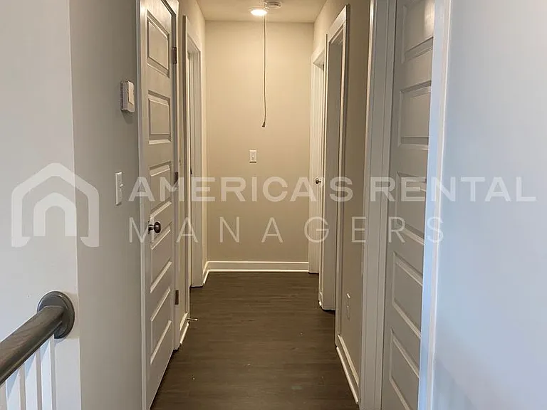 490 Ridge View Cir — Photo 12