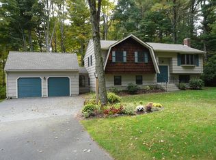 2 Forest Rd, Foxboro, MA 02035