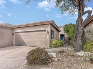 6082 N Running Deer Cir, Tucson, AZ 85750