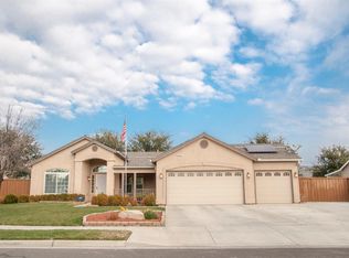 1780 Redbud St, Lemoore, CA 93245