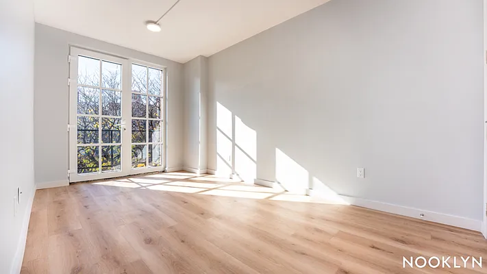 Rented by Nooklyn NYC LLC | media 59