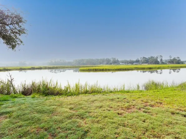 130 Glyndale Cir, Brunswick, GA 31520