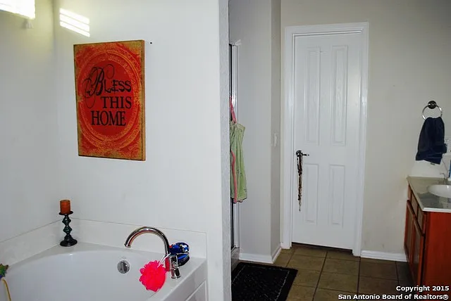 22227 Tower Ter — Photo 10