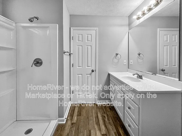 1032 Winterglen Way — Photo 10