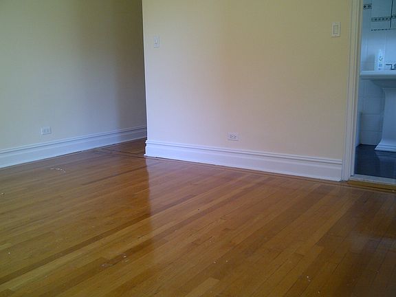 2nd image of 200 W 90th St APT 9A