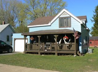 5214 Rock River Rd, Chatham, MI 49816