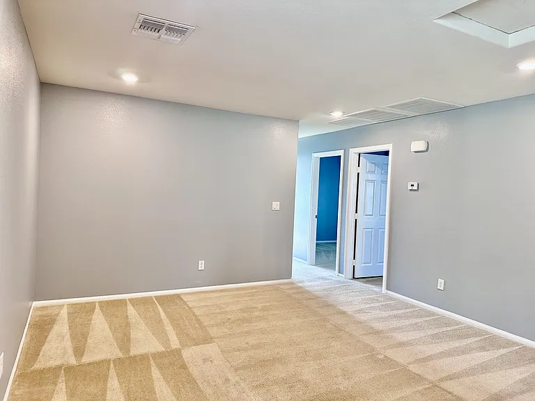 5758 Mia Skye St — Photo 11