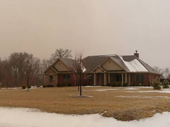 1st image of 9811 Laurel Glen Dr