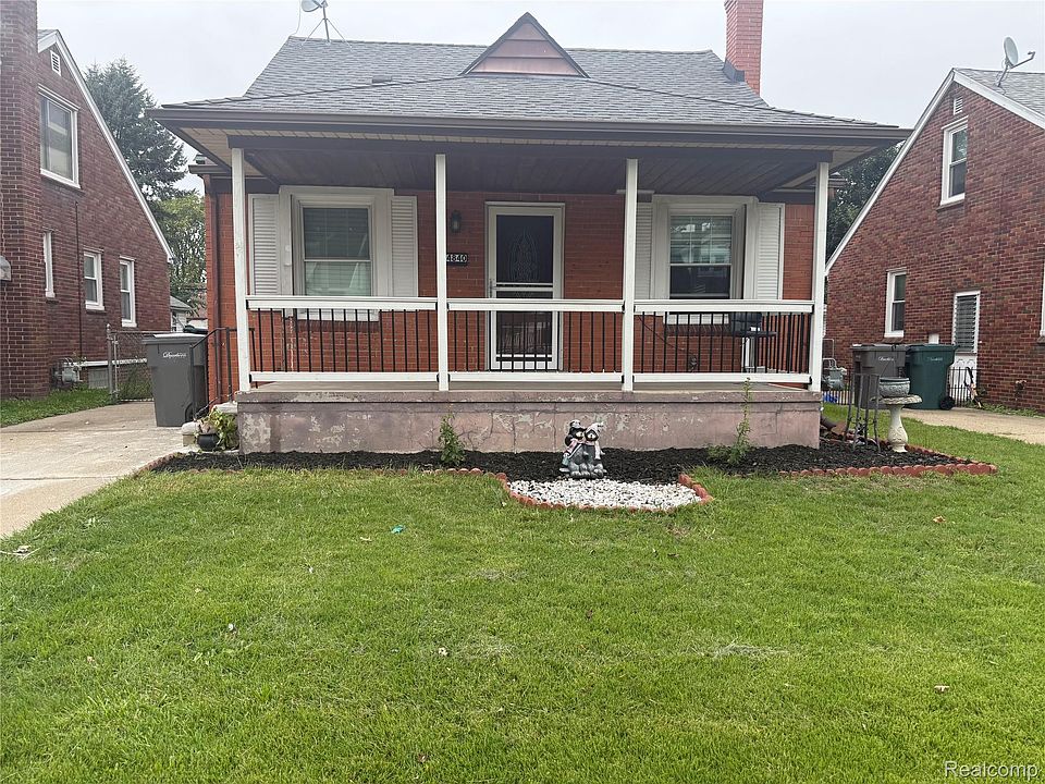 1st image of 24840 Dunning St