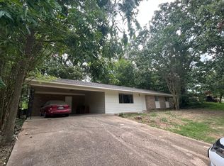 2602 Maple Dr, Starkville, MS 39759