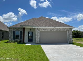 308 McGillis Ln, Youngsville, LA 70592