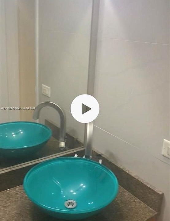2nd image of 16465 NE 22nd Ave APT 212