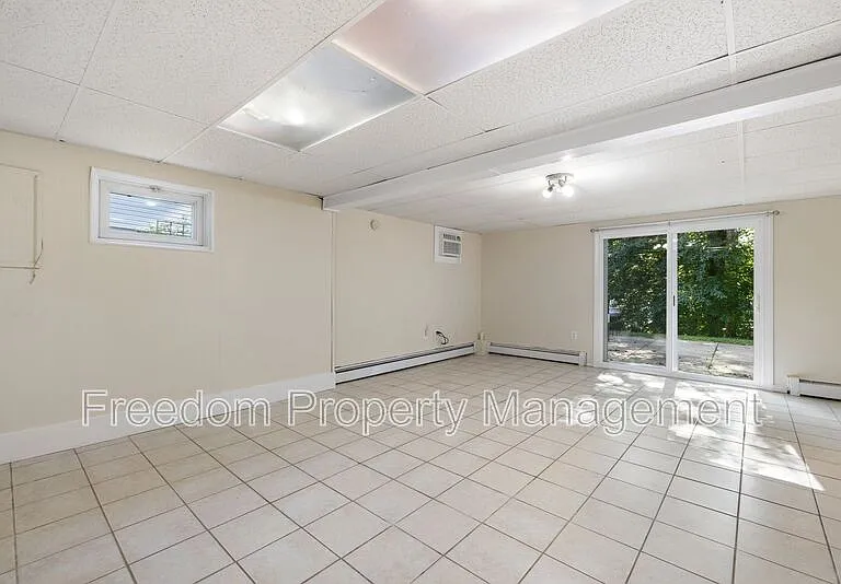 14309 Fairmont Ct — Photo 30