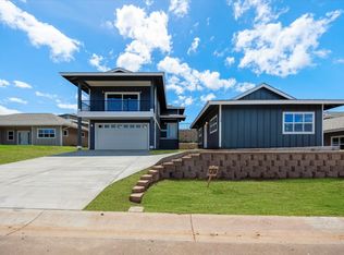 130 Oliona St, Makawao, HI 96768