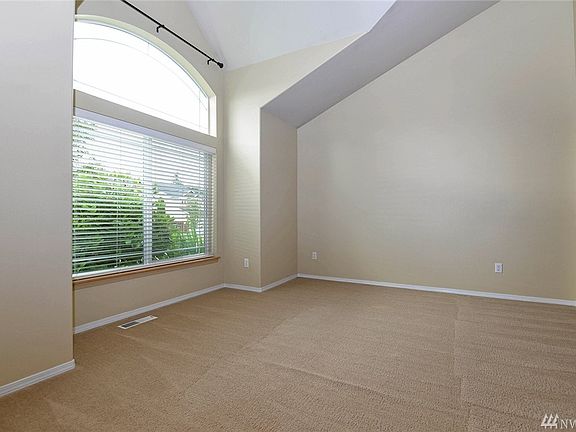 3rd image of 11729 59th Ave SE