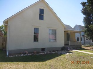 713 S 8th St, Laramie, WY 82070