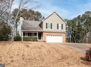 6416 Stanbrough Ln, Dallas, GA 30157