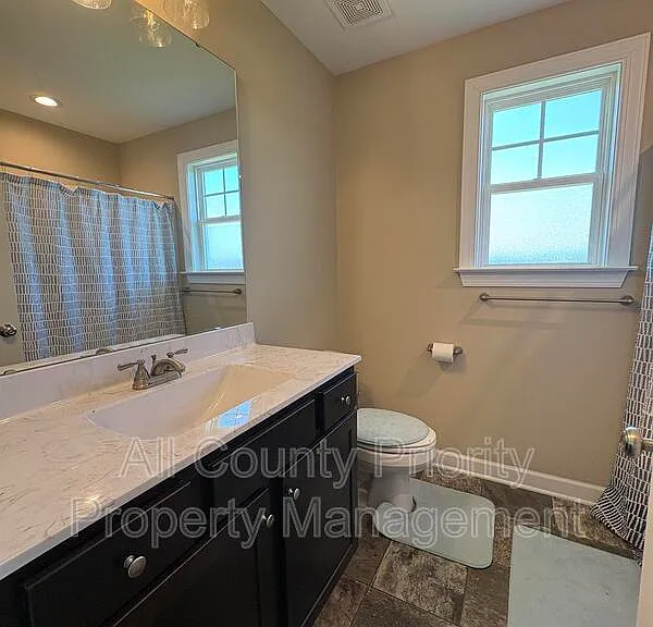 224 Williamson Place Dr — Photo 16