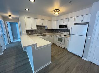 205 Kearney Way UNIT 104, Waunakee, WI 53597