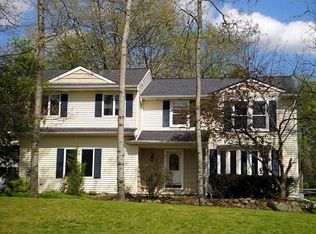 29870 Cobblestone Ln, New Hudson, MI