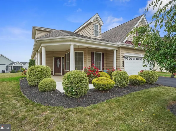 209 Valor Dr, Mechanicsburg, PA 17050