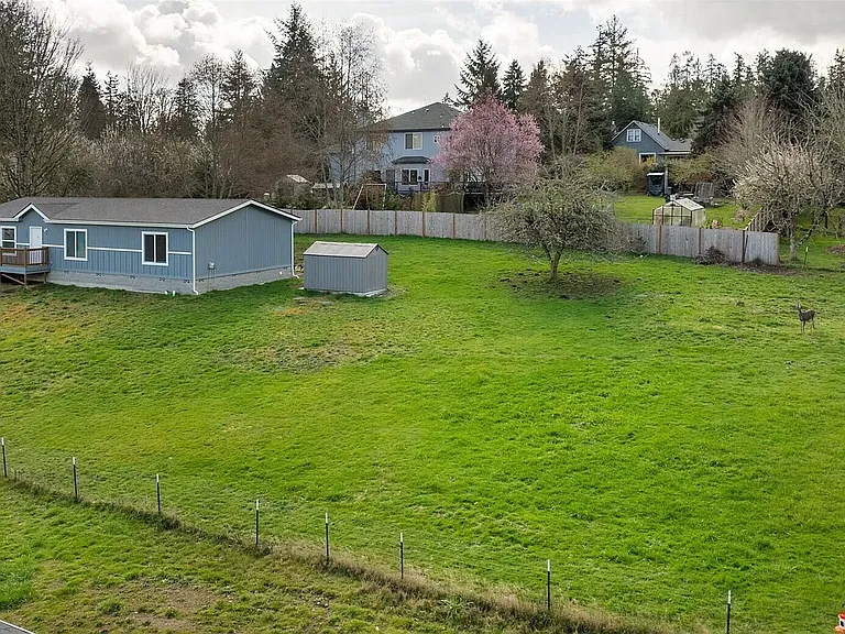 10206 SE Grand View St — Photo 13