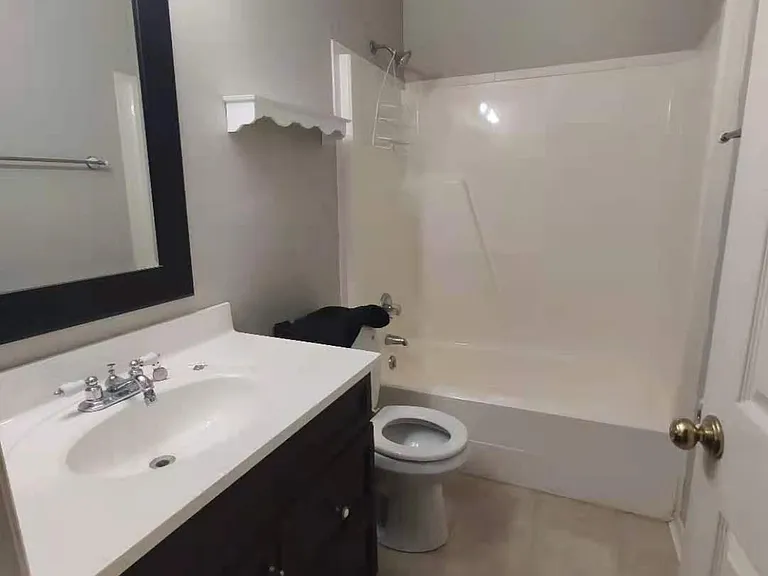 2nd floor bath 2