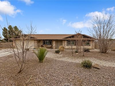 15015 Cheyenne Rd, Apple Valley, CA, 92307