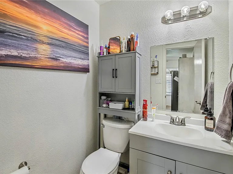 15236 Faircrest Dr — Photo 15