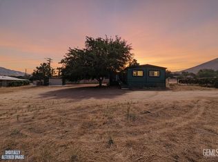 11023 Marcia St, Weldon, CA 93283