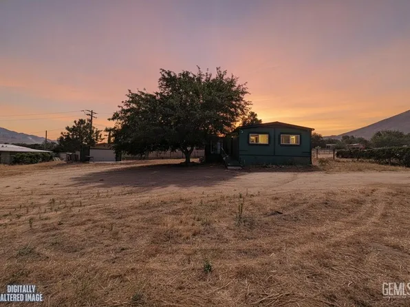11023 Marcia St, Weldon, CA 93283