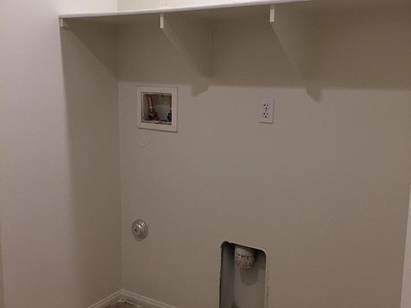 3rd image of 65568 Acoma Ave APT 1502