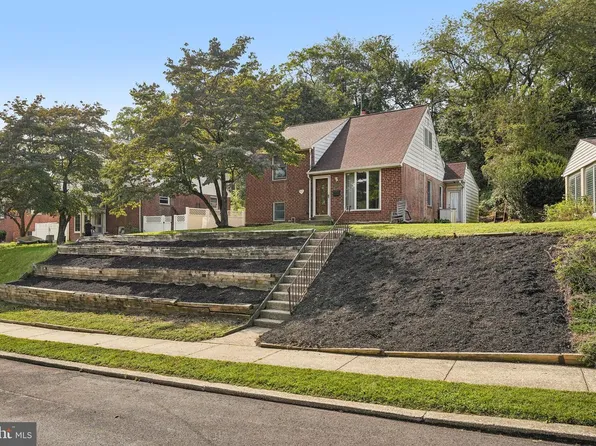 915 Lomond Ln, Philadelphia, PA 19128
