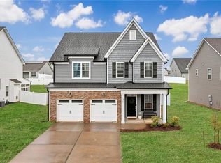 215 McClellan Trl, Mebane, NC 27302