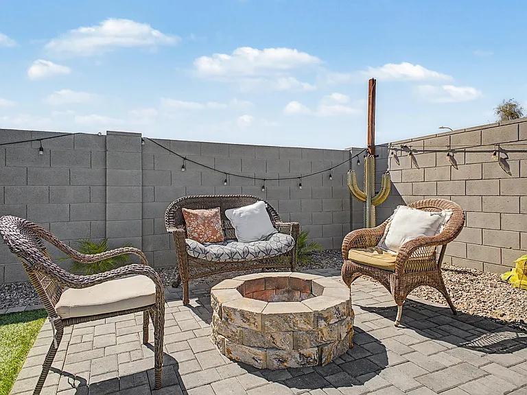2548 W Grenadine Rd — Photo 31