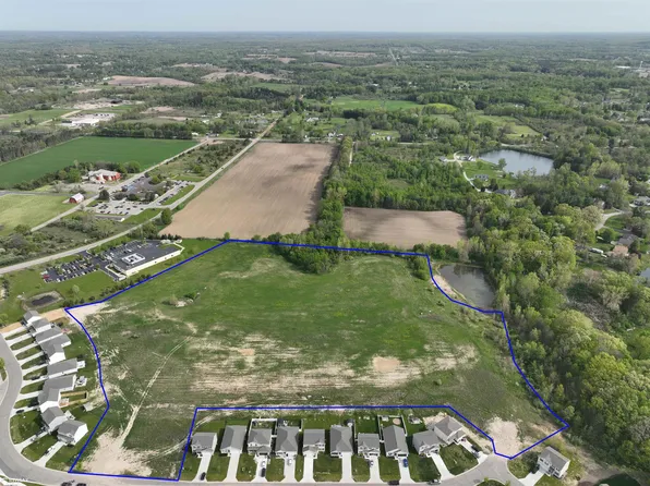 Woodbridge Park Ave, Lapeer, MI 48446