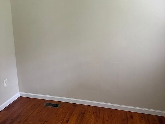 5th image of 133 Hogan Rd