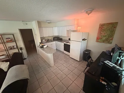 3031 NE 21st Ave #1 Photo 1