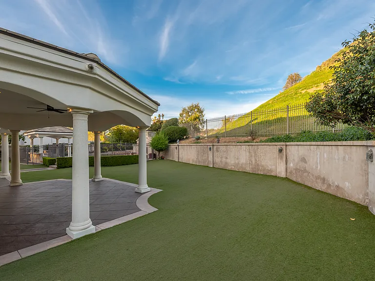 25301 Prado De Los Arboles #A — Photo 37