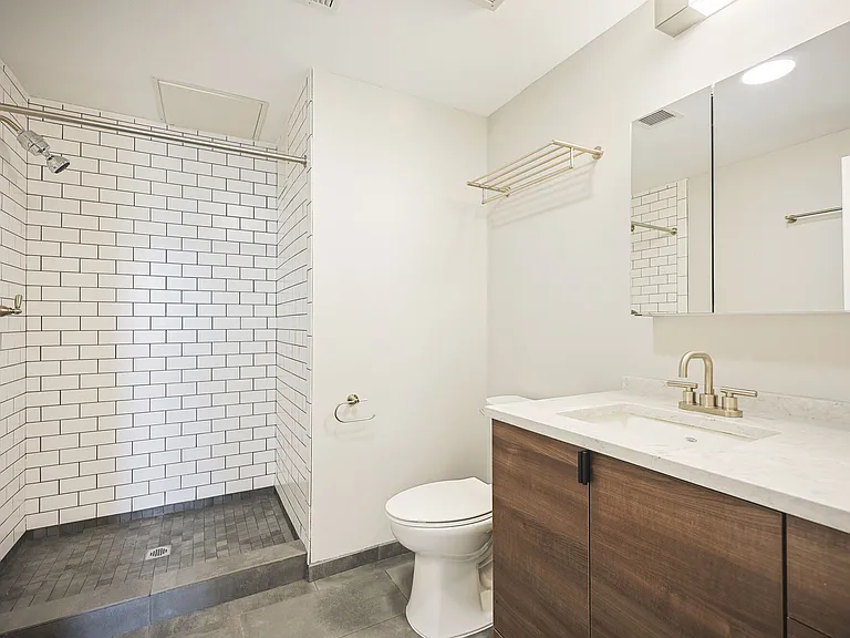 100 Hemenway — Photo 11