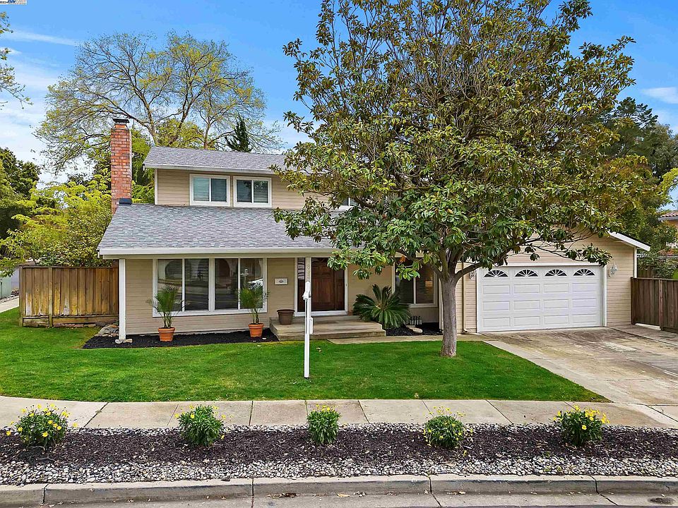 1st image of 893 Palomino Dr