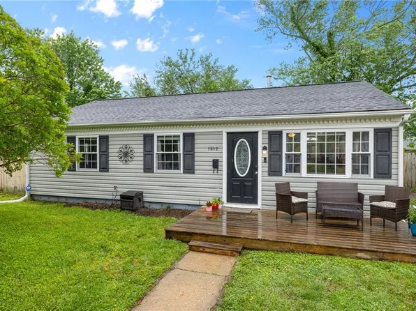 1812 Bancroft Dr, Hampton, VA 23663