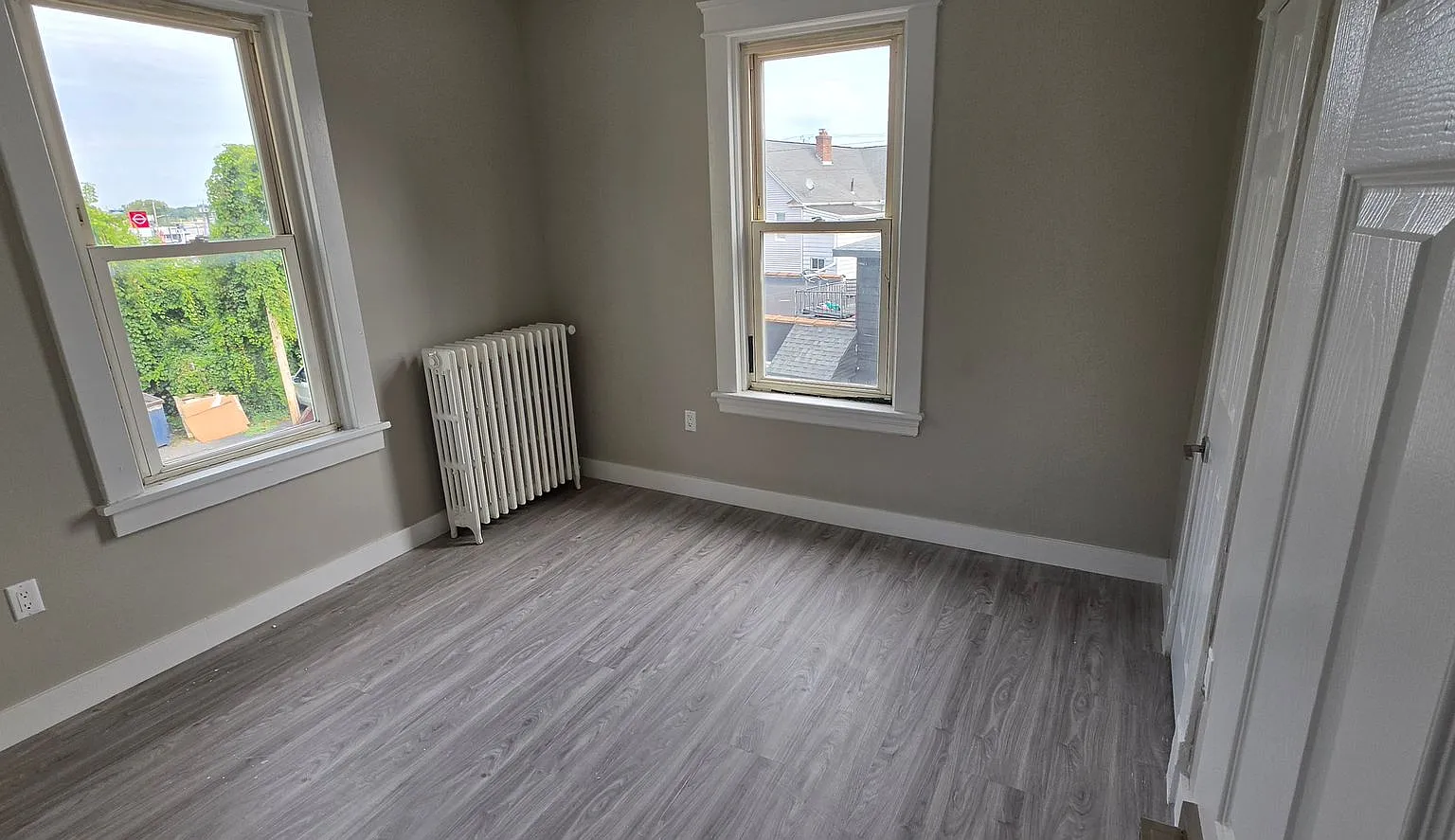 4 King Ave — Photo 4