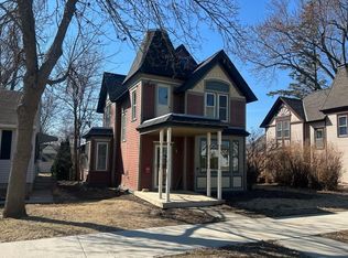 417 W Main St, Waconia, MN 55387