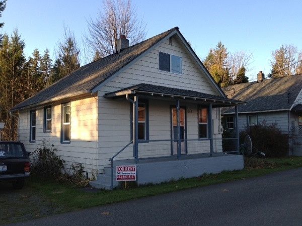 1st image of 231 Bailey Dr